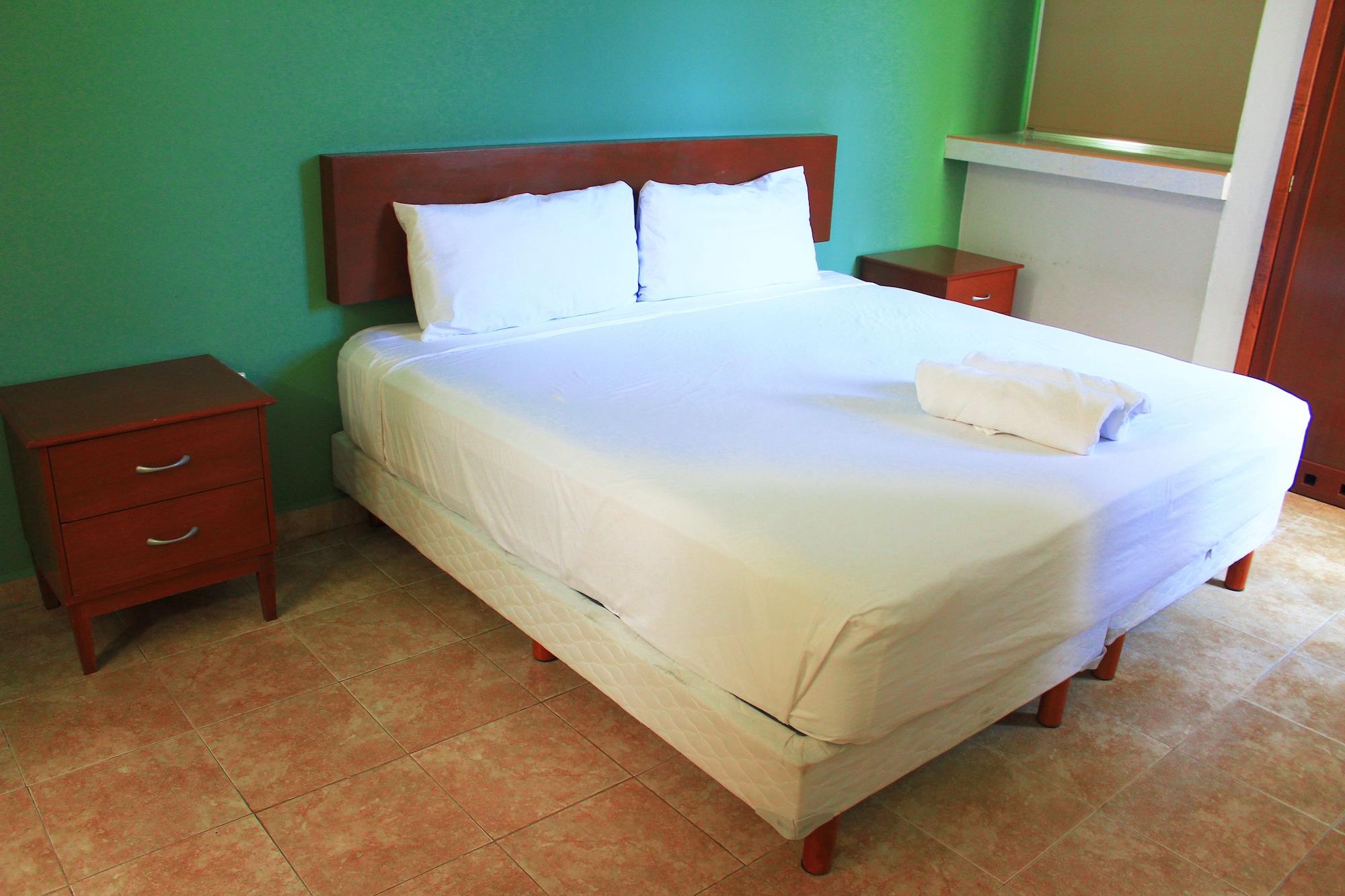 Apartahotel Maya By Lhmg 3*